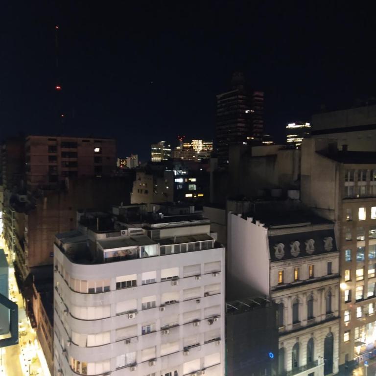 Departamento luminoso en el centro de Buenos Aires - One-Bedroom Apartment - 29