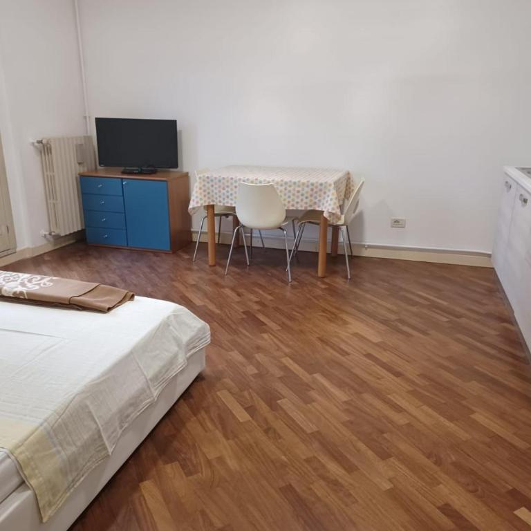 Brescia, Residenza al parco - One-Bedroom Apartment - 10