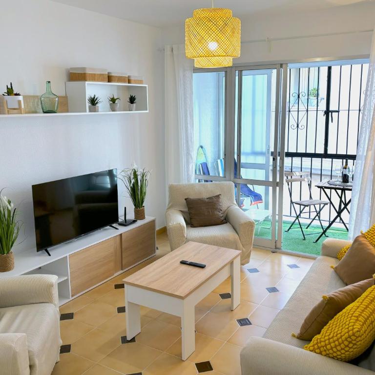 Evans Realty AZ Centro & Playa & Tren Fuengirola - Apartamento de 3 dormitorios - 1