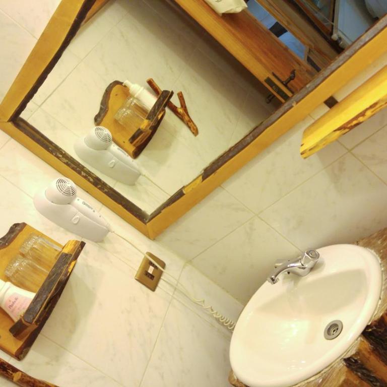 Hotel El Barranco - Double Room with Two Double Beds - 4