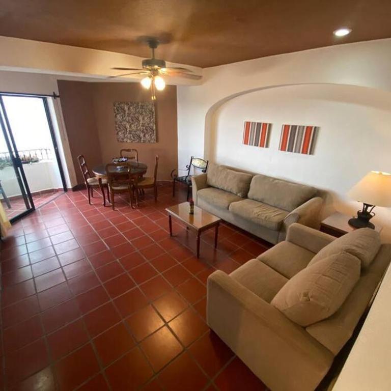 beach front one bed one bath fabulous views in zona roman - One-Bedroom Apartment - 47