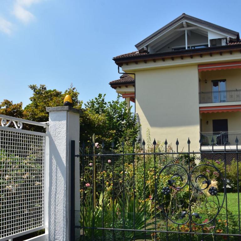 Apartment in a prime location on Lake Maggiore - Appartamento con 3 Camere da Letto - 2