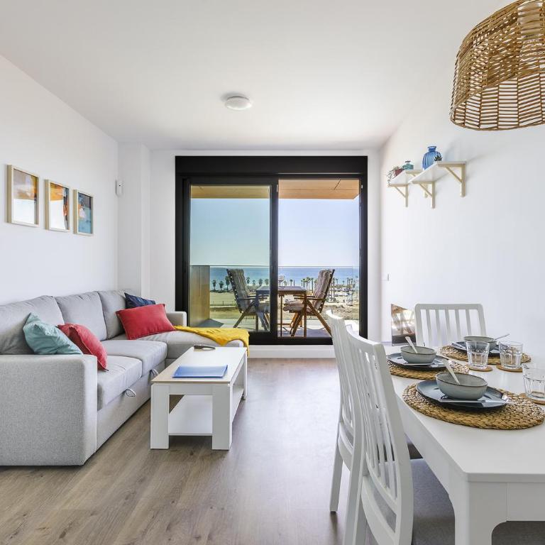 A&N Ocean View Family Apartment with Pool & Parking - Apartment - 10