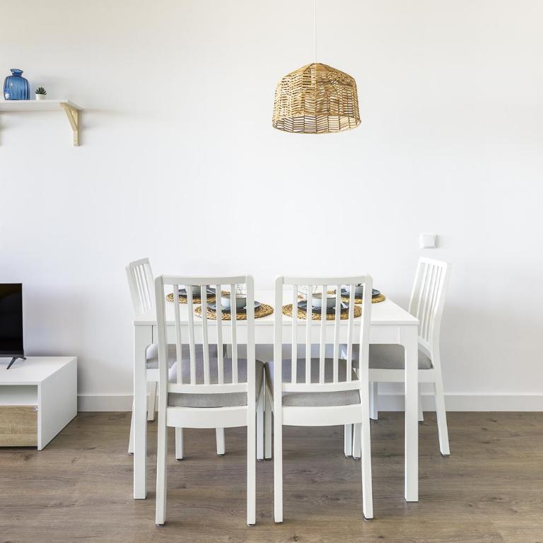 A&N Ocean View Family Apartment with Pool & Parking - Apartment - 18