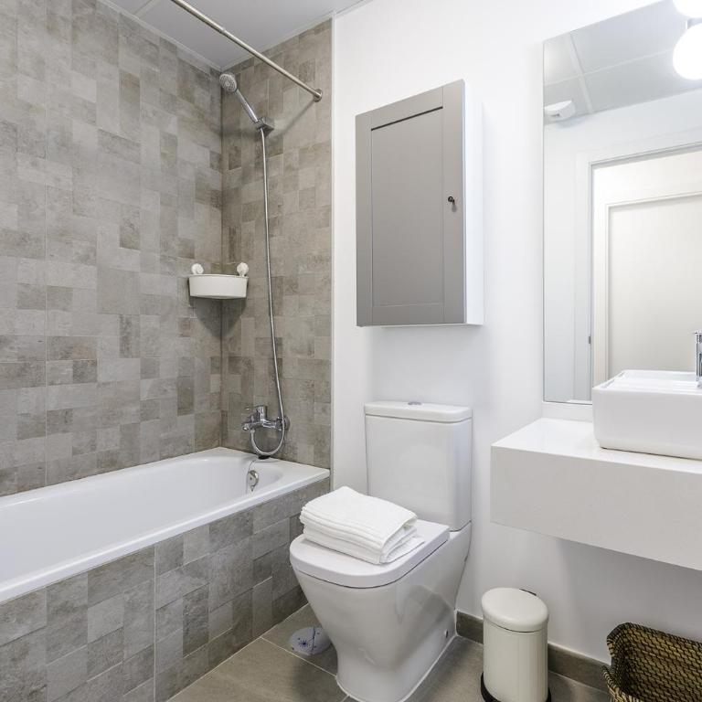 A&N Ocean View Family Apartment with Pool & Parking - Apartment - 27