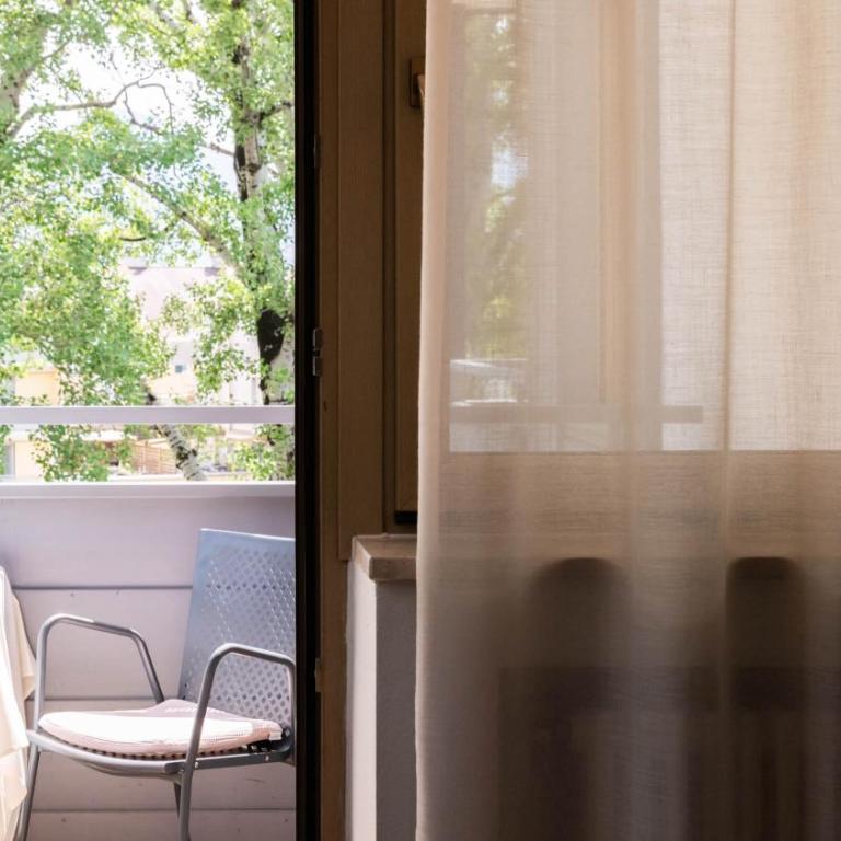 Flora Hotel & Suites - Chambre Double ou Lits Jumeaux - 6