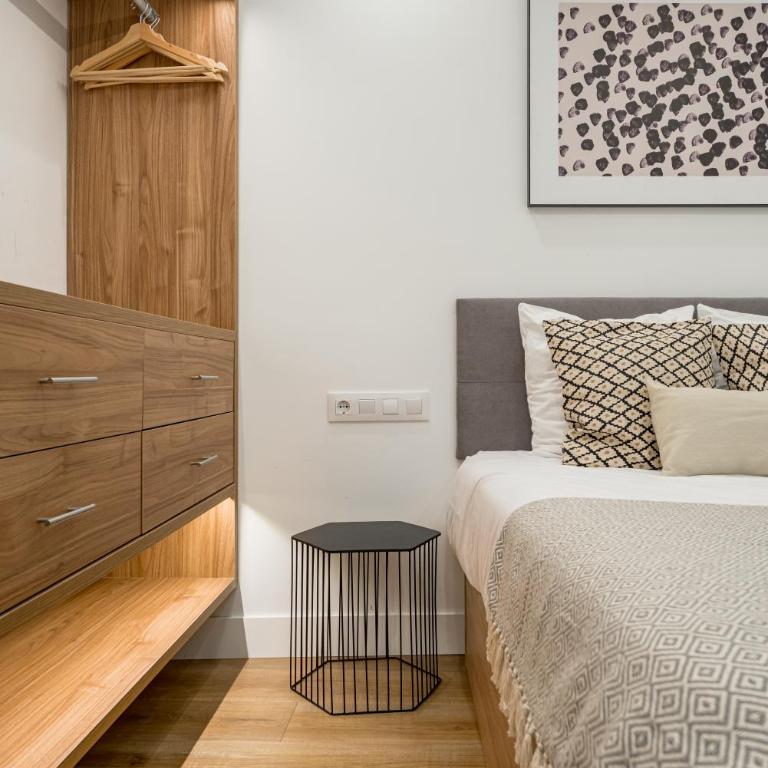 Chueca VIII calle Hortaleza 3BR 3BH - Apartamento de 3 dormitorios - 46