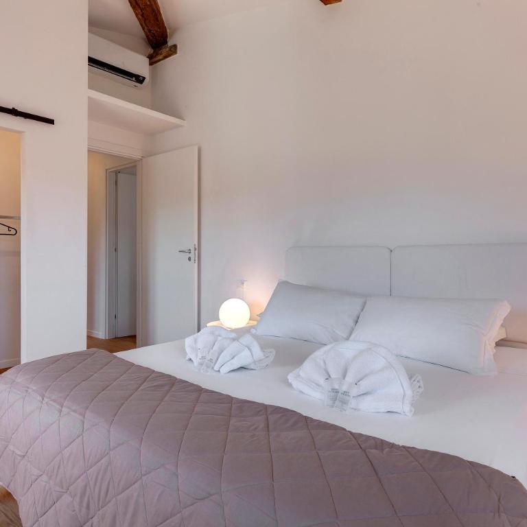 Pinti Apartment by Mamo Florence - Three-Bedroom Apartment - 12