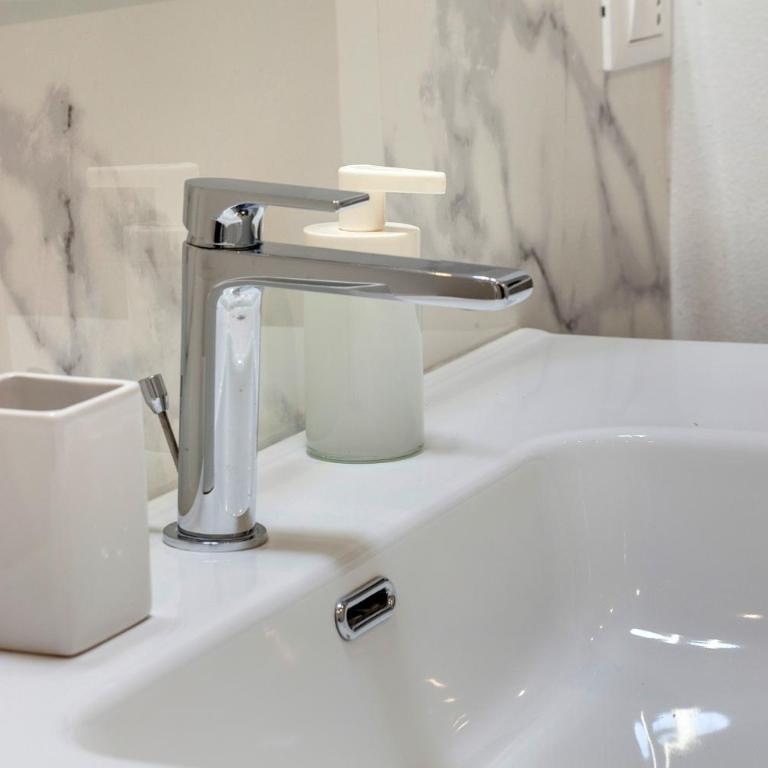 Pinti Apartment by Mamo Florence - Three-Bedroom Apartment - 18