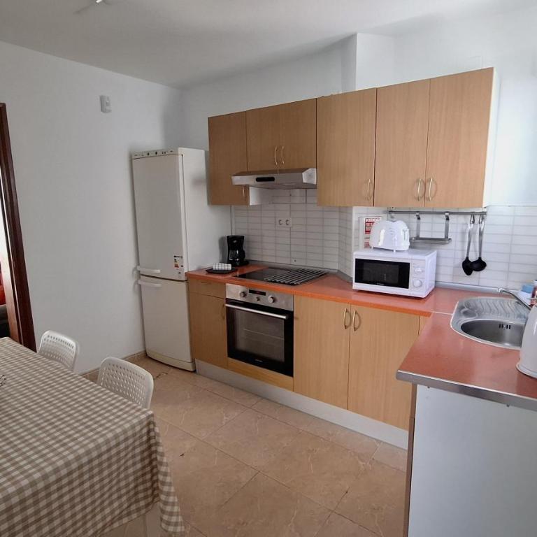 Casa Deim - Apartamento de 2 dormitorios con vistas a la piscina - 9