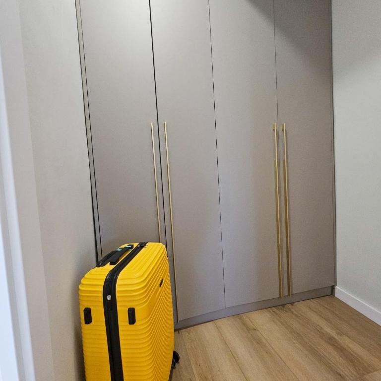 B&B Playa - Three-Bedroom Apartment - 21