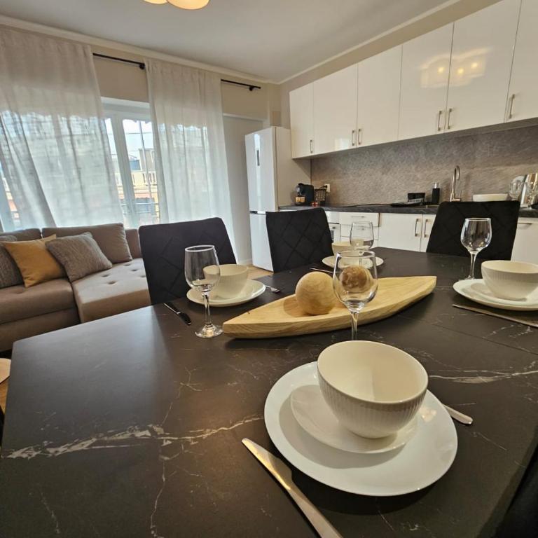 B&B Centro - Three-Bedroom Apartment - 5