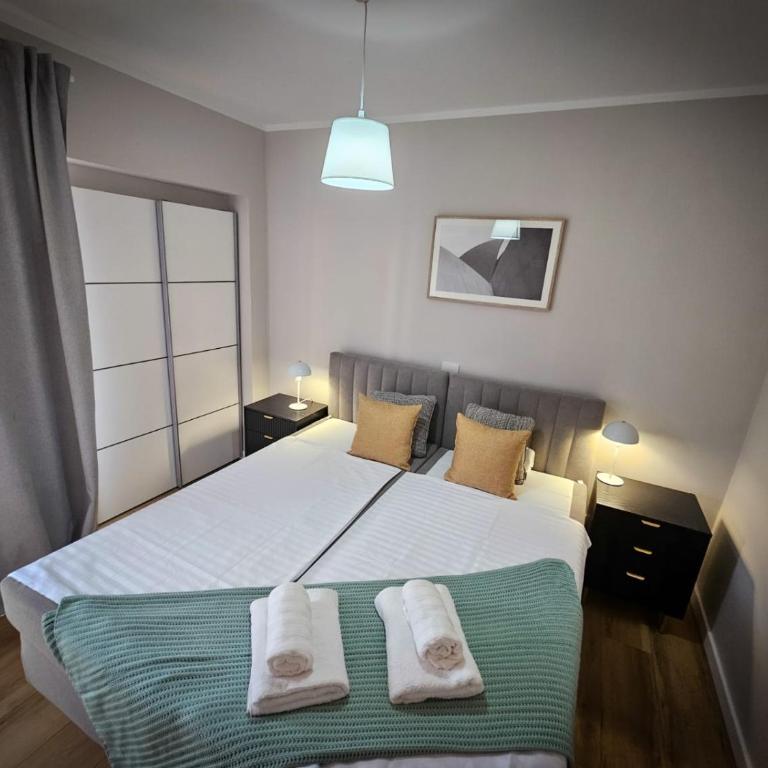 B&B Centro - Three-Bedroom Apartment - 6