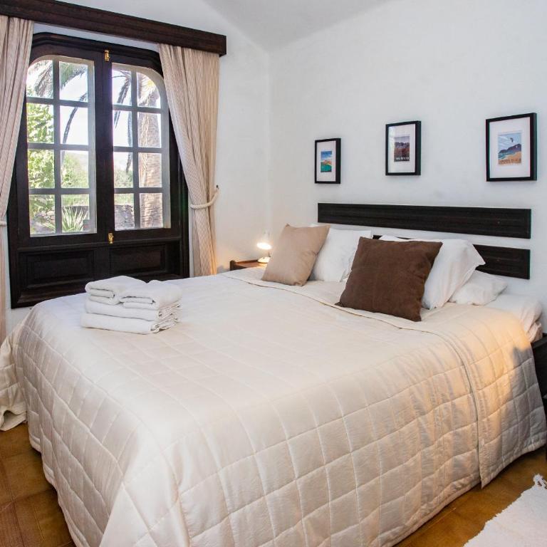 Casa Thalatta - Three-Bedroom Vacation Home - 3
