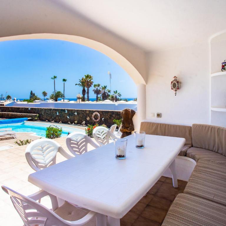 Casa Thalatta - Three-Bedroom Vacation Home - 13