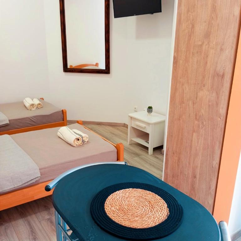 Studio Hadrovic - One-Bedroom Apartment - 18