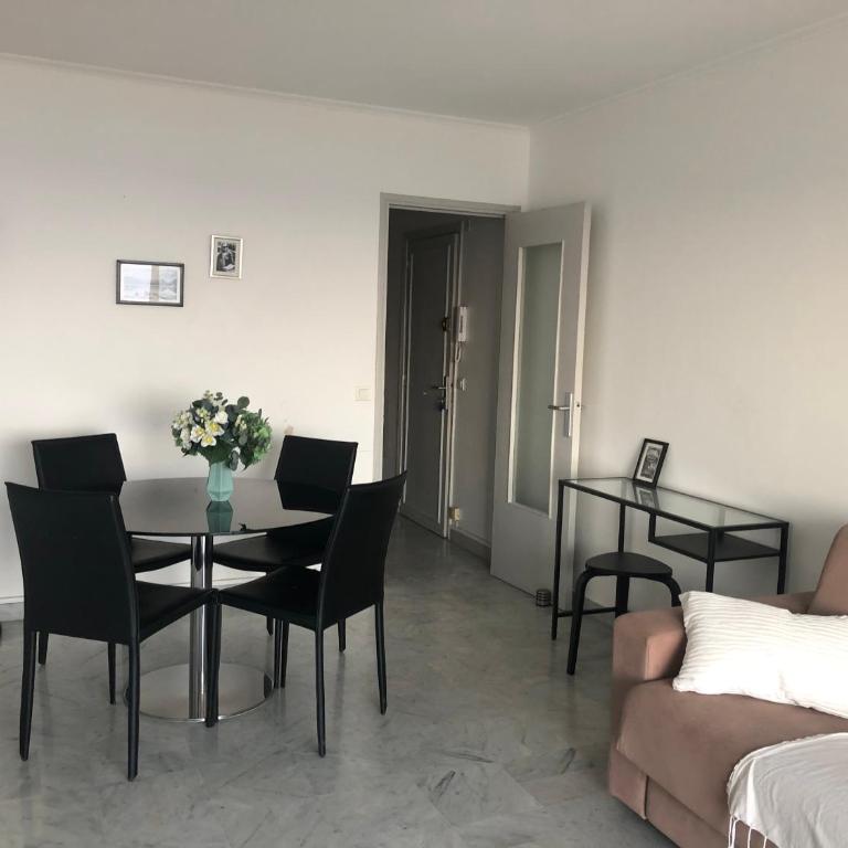 MENTON APPARTEMENT VUE MER 2 Pièces - Apartamento de 1 dormitorio - 2