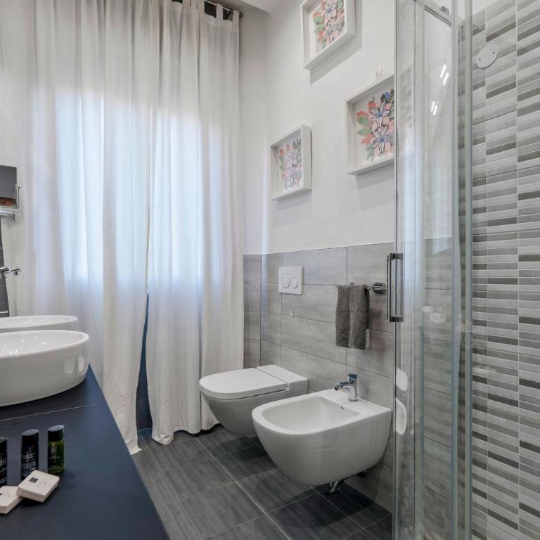 - Lake Bliss - Two-Bedroom Apartment - 4