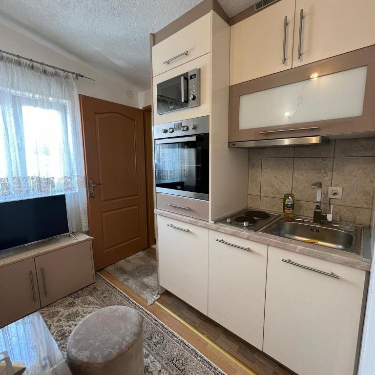 Silver Apartment near Old town Mostar - One-Bedroom Apartment - 5