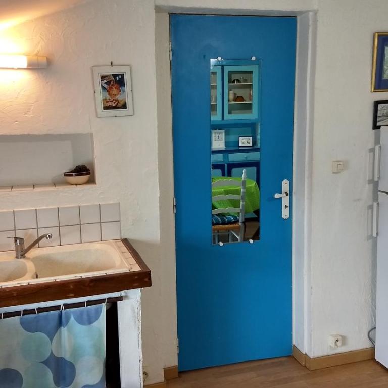 Logement cosy proche gare avec terrasse de verdure - Appartement 1 Chambre - 10