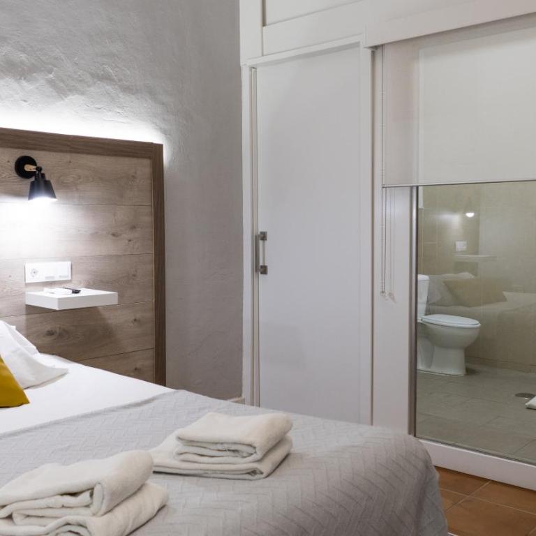 Gala Placida 1923 - Budget Double or Twin Room (ground floor) - 7
