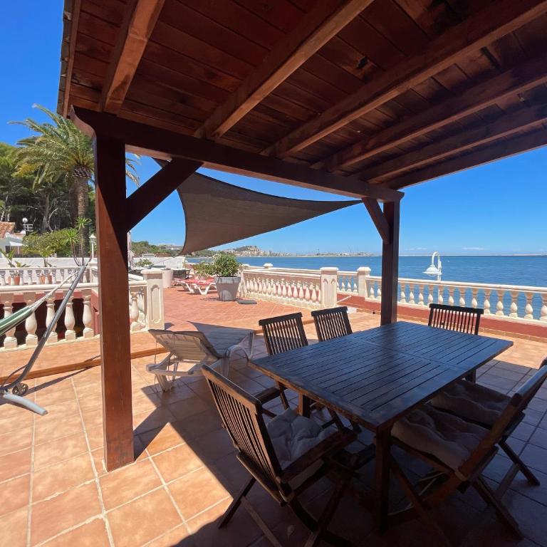 MARINETA CASSIANA "Beach Resort " Villa Ángela - Three-Bedroom Apartment - 1