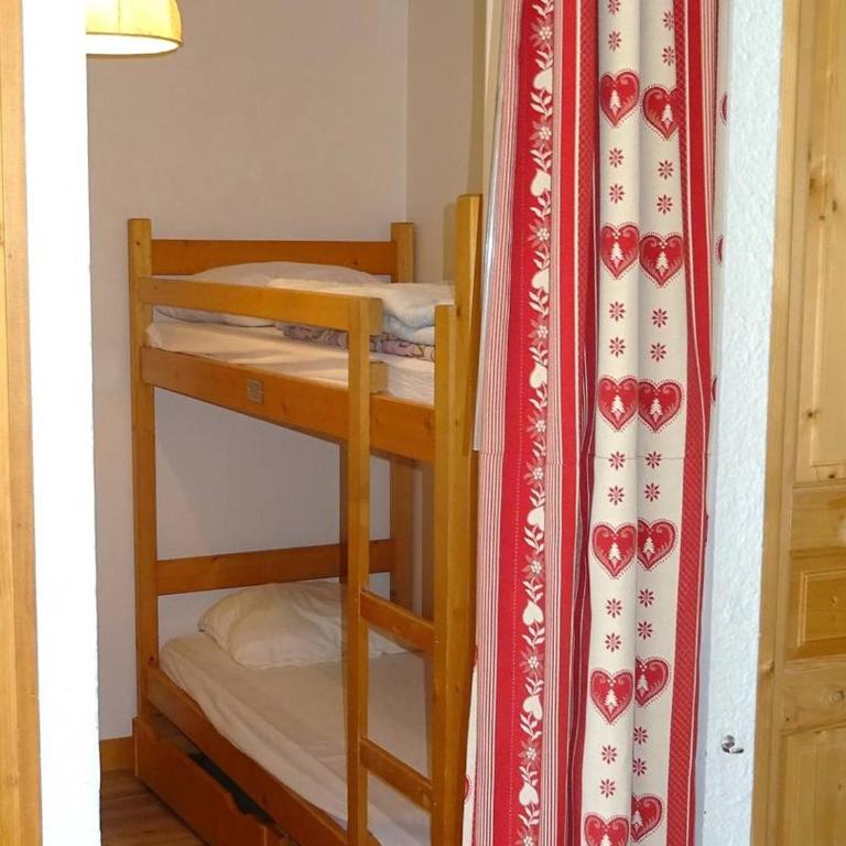 Appartement Confortable 2 Pièces + Cabine, 5 Pers. - Centre Les Gets, Parking Inclus - FR-1-802-60 - Appartamento - 12