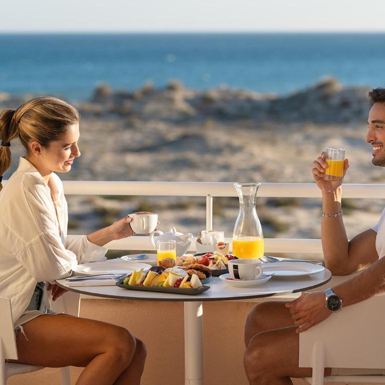 Oliva Nova Beach & Golf Hotel - Experiencia romántica - 3