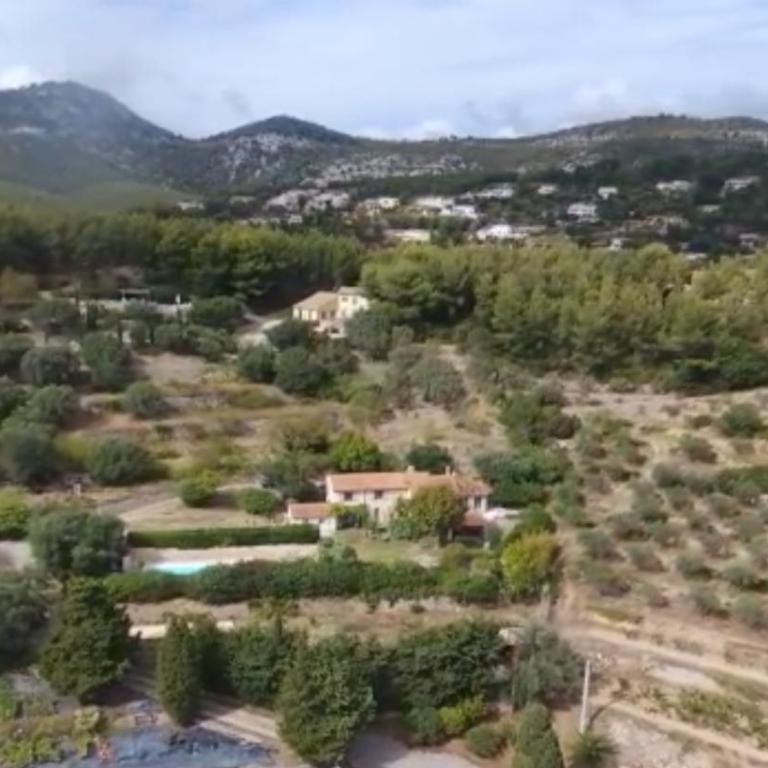 Mas Chamarel, la Provence entre vignes et oliviers proche de la mer - Maison 3 Chambres - 12