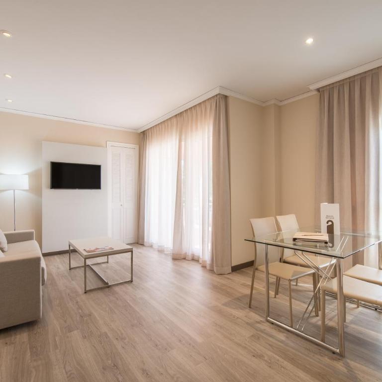 Oliva Nova Beach & Golf Hotel - Suite Clásica - 1