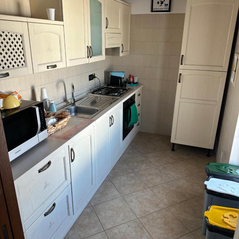 B&B Villa Grassi - Appartamento con 1 Camera da Letto (3 Adulti) - 3