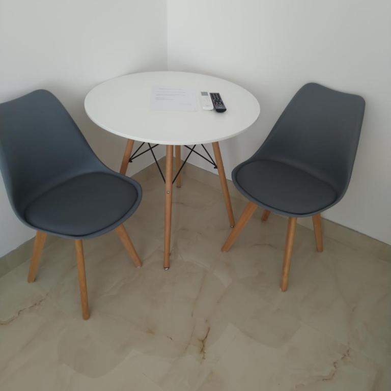 Hostel Vera - Airport Podgorica - Apartment - 6
