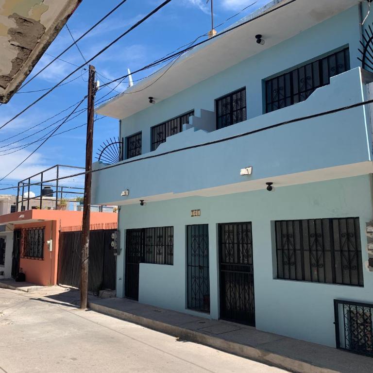 Depas Azules Zona Centro Apt B - Two-Bedroom Apartment - 2