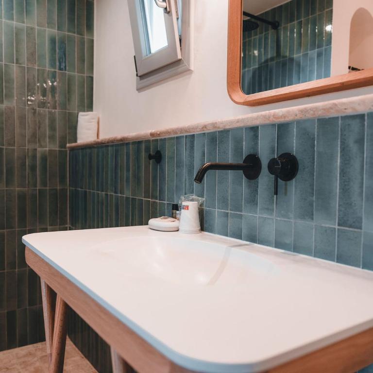 Hotel Mas Des Barres - Chambre Double Confort avec Terrasse - 3