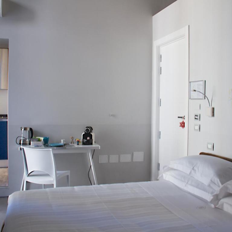 Piazza Castello Suite - Suite Deluxe con Balcone - 4
