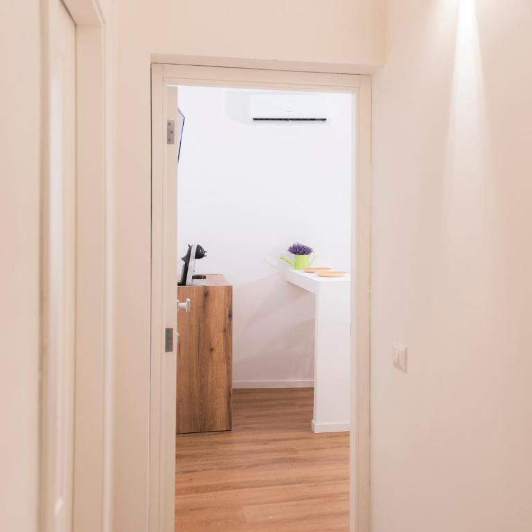 Almamì Chambre - Suite con Vasca Idromassaggio - 9