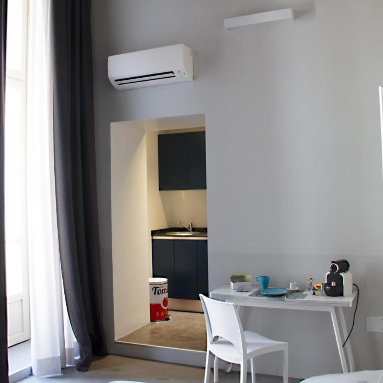 Piazza Castello Suite - Suite Deluxe con Balcone - 6