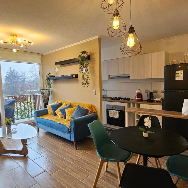 Oceana Suites Puerto montt - Two-Bedroom Apartment with Balcony - 1