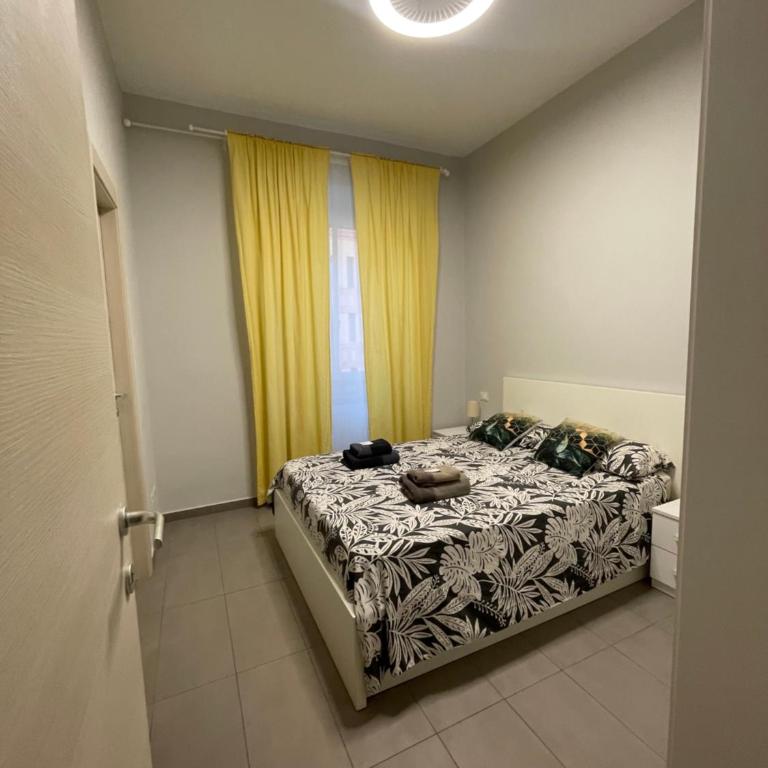 Roman Art Apartment - Metro C to Colosseum - Appartamento con 2 Camere da Letto - 6
