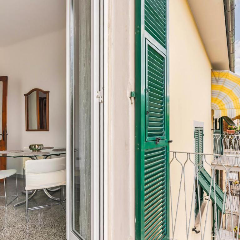 GuestHost - Into the Green! Da Passano Apartment - Two-Bedroom Apartment - 9