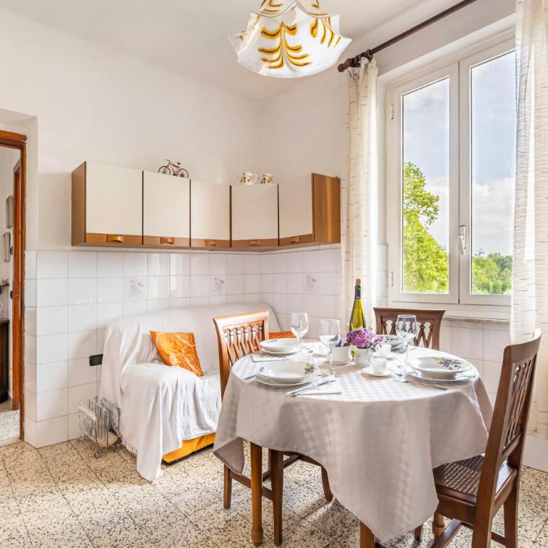 GuestHost - Into the Green! Da Passano Apartment - Two-Bedroom Apartment - 1