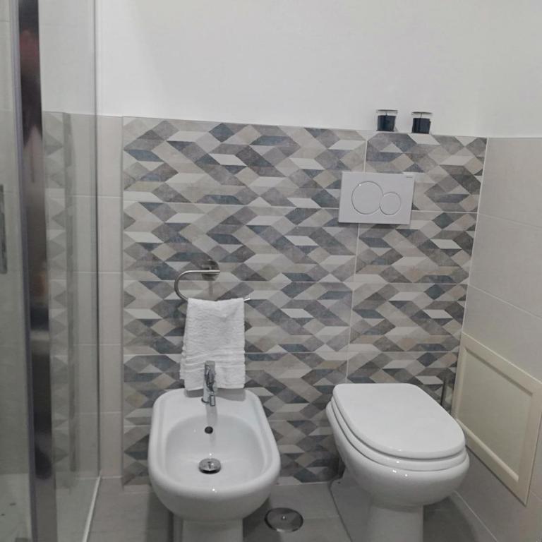 Your Place in Trastevere - Appartamento con 2 Camere da Letto - 15
