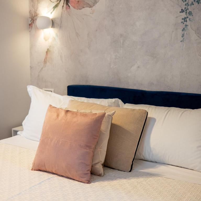 CADAMARE charming rooms in Portovenere - Deluxe Double Room with Partial Sea View - 6