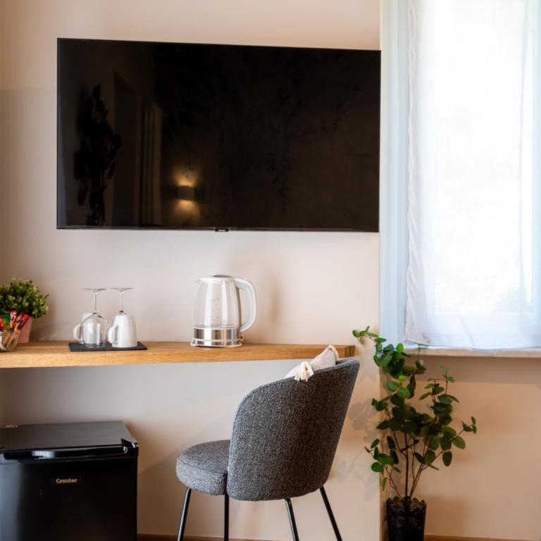 CADAMARE charming rooms in Portovenere - Deluxe Double Room with Partial Sea View - 10