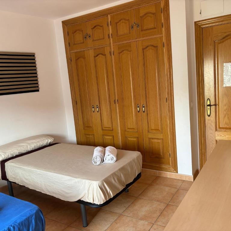 Habitación en Casa Vacacional Fuengirola - Habitación Doble - 2 camas - 2