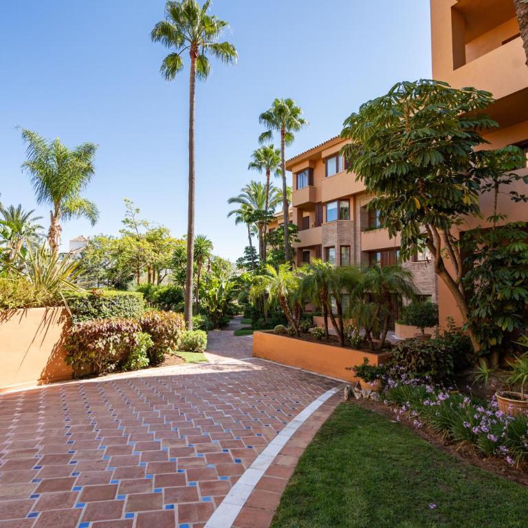 Lujoso Duplex 3 Dormitorios en Gran Bahia de Marbella - Apartamento de 3 dormitorios - 19