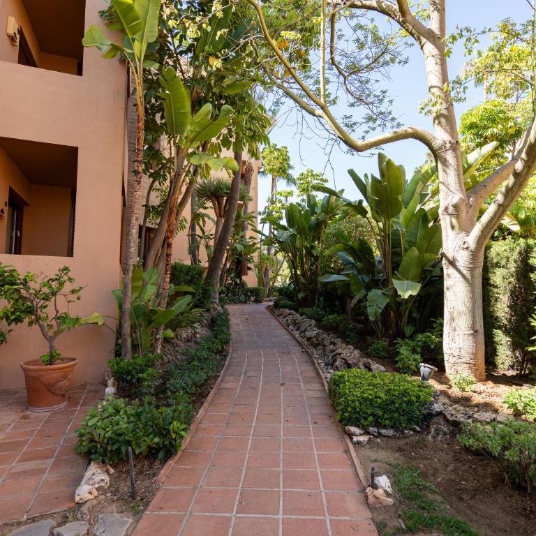 Lujoso Duplex 3 Dormitorios en Gran Bahia de Marbella - Apartamento de 3 dormitorios - 16