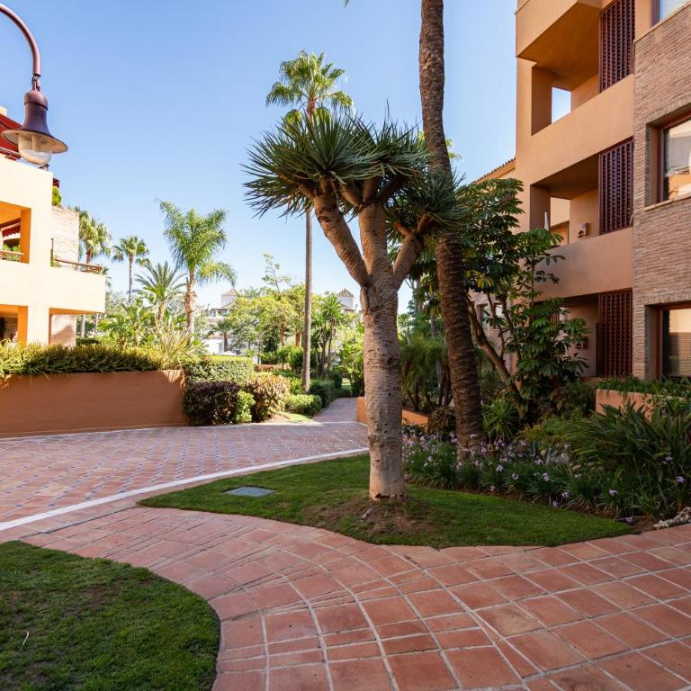 Lujoso Duplex 3 Dormitorios en Gran Bahia de Marbella - Apartamento de 3 dormitorios - 28