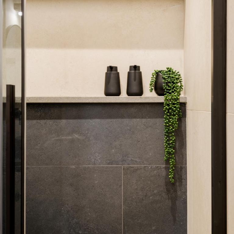 Sunway Luxury Apartment - King Suite with Spa Bath - 15