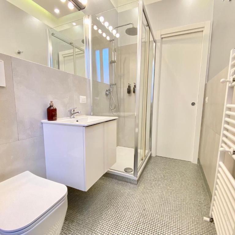 Prince of Rome Superior Rooms - Deluxe Room - 24